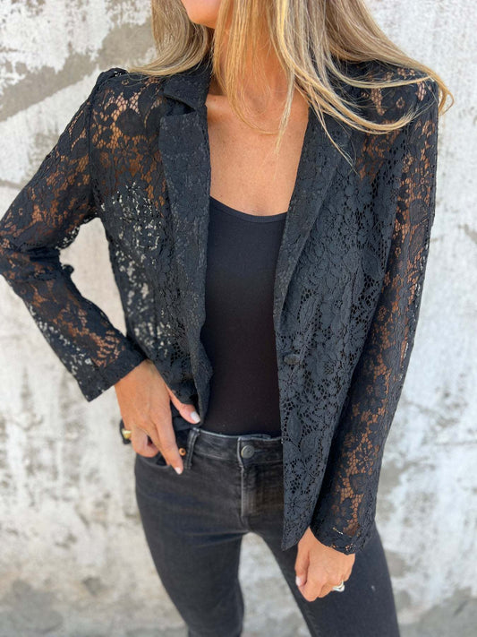Lena |  Blazer de encaje transparente con estructura elegante