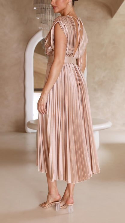 Maria | Elegante vestido plisado