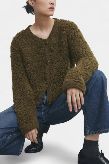 Chenda | Cardigan Corto de Textura Peluche